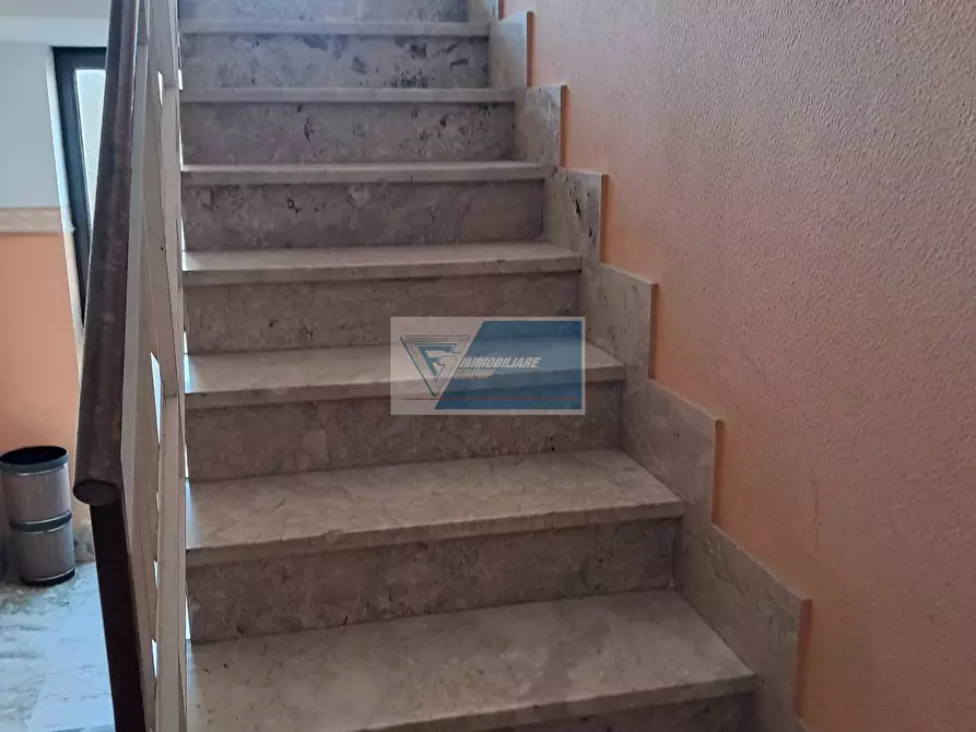 Immagine 12 di Casa trifamiliare in vendita  in Via Ippolito Pindemonte, 77 a Buccheri