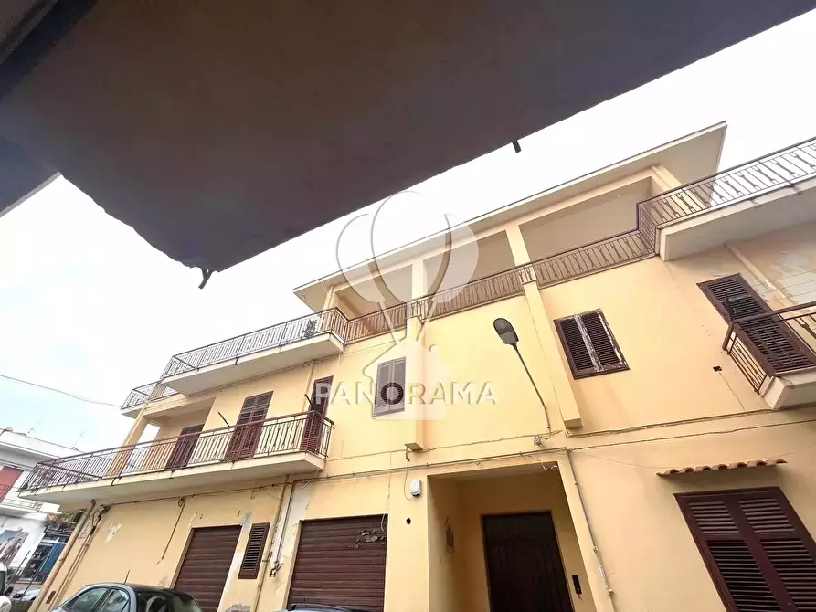 Immagine 2 di Casa trifamiliare in vendita  in Via Luigi Pirandello 5 a Balestrate