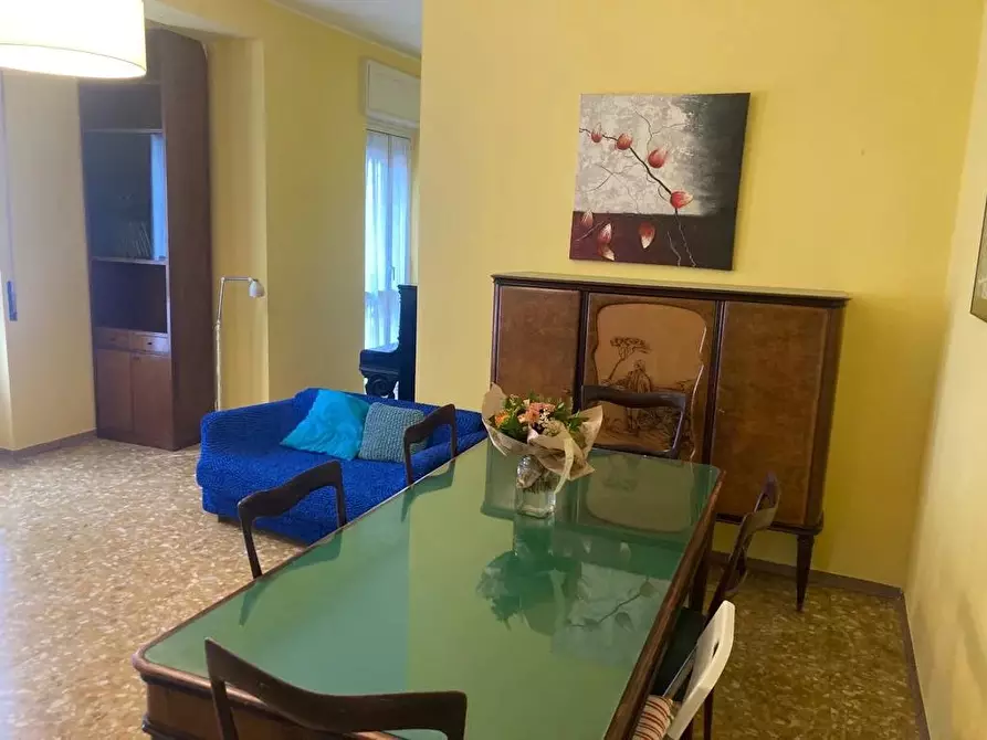 Immagine 37 di Casa trifamiliare in affitto  in Via Eugenio Carpi 38 a Milano