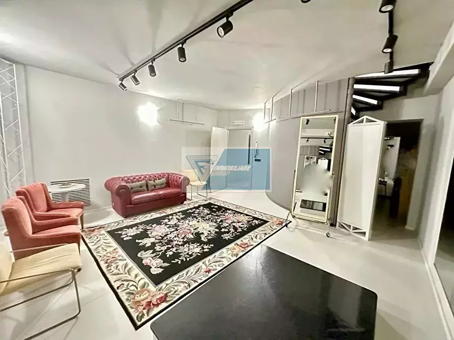 Immagine 13 di Attico in vendita  in Corso Savoia a Rosolini