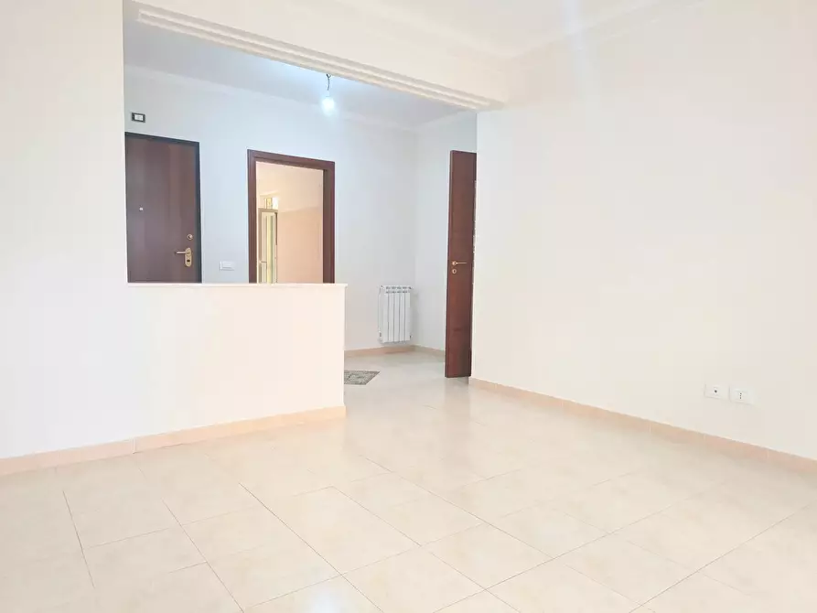 Immagine 11 di Casa trifamiliare in vendita  a Messina