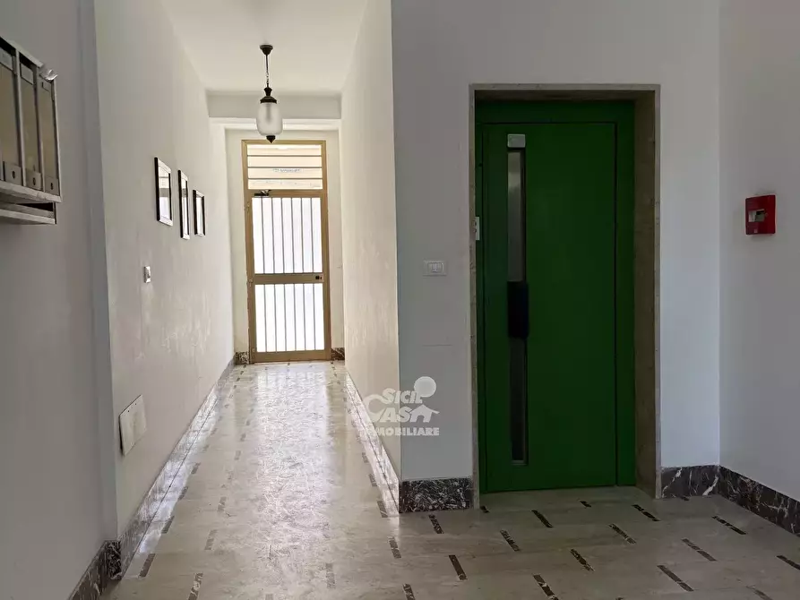 Immagine 30 di Casa trifamiliare in vendita  in PIAZZA MARCONI 41 MARSALA a Marsala