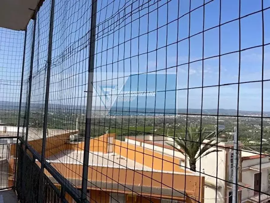 Immagine 26 di Casa trifamiliare in vendita  in Via Nino Martoglio a Siracusa