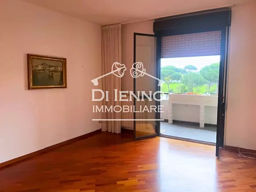 Immagine 5 di Casa trifamiliare in affitto  in Via Busto Arsizio a Roma