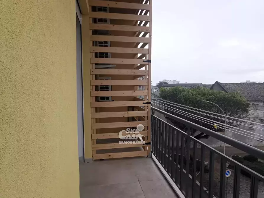 Immagine 6 di Casa trifamiliare in affitto  a Marsala