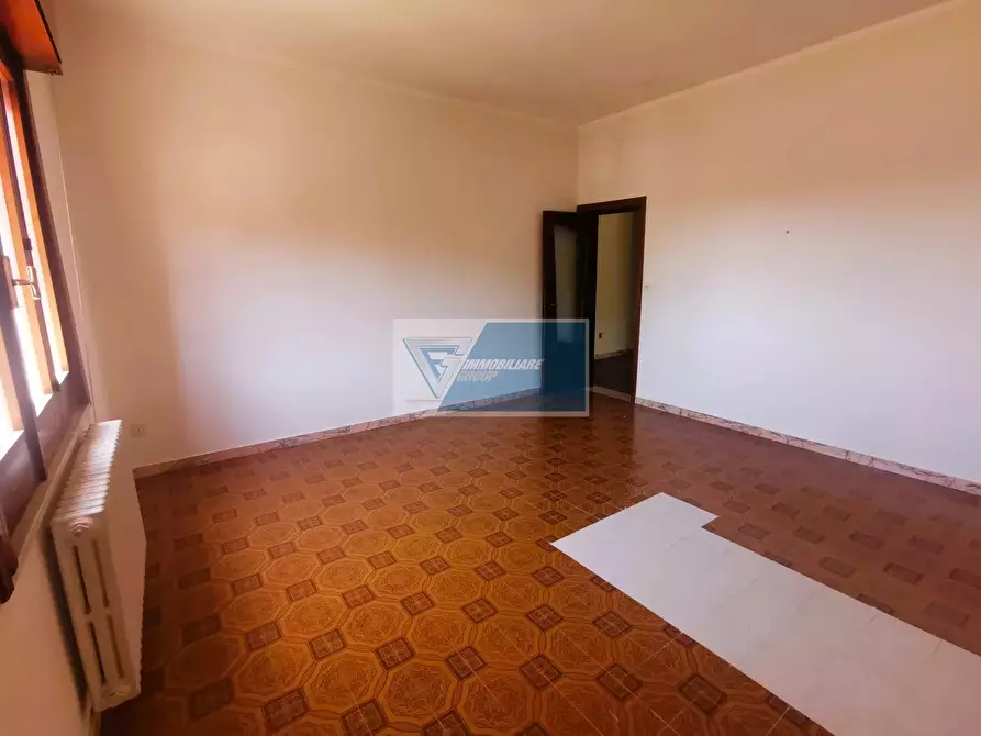 Immagine 11 di Casa trifamiliare in vendita  in Ronco Giovanni Baietti a Noto