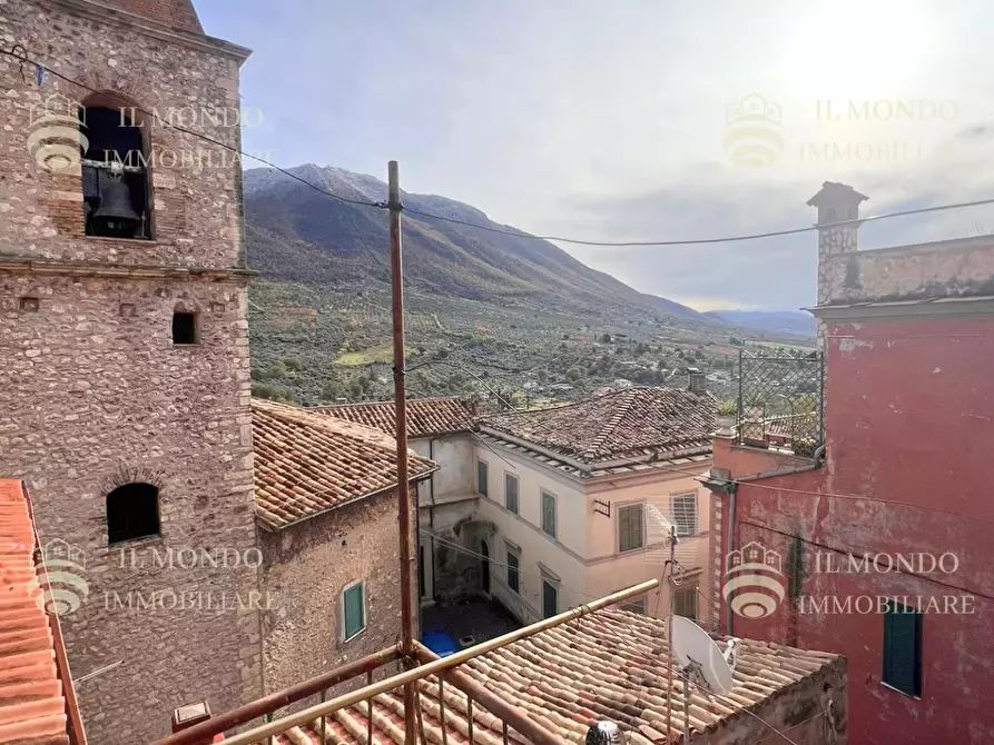 Immagine 1 di Casa trifamiliare in vendita  in Via dei Sabini a Palombara Sabina