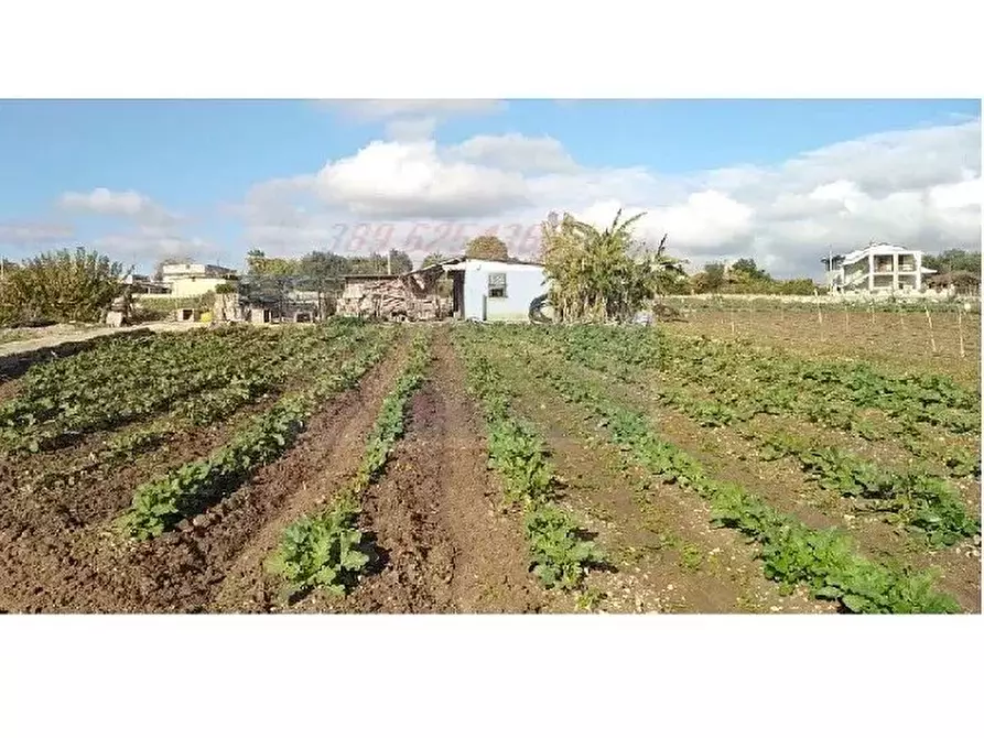 Immagine 1 di Terreno in vendita  in Via per Canicattini a Siracusa