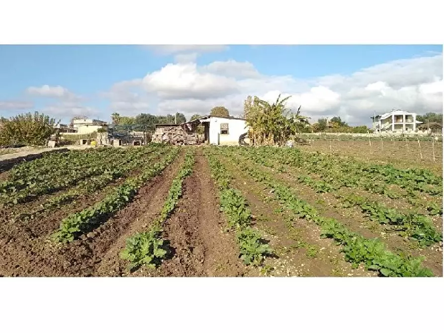 Immagine 1 di Terreno in vendita  in Via per Canicattini a Siracusa