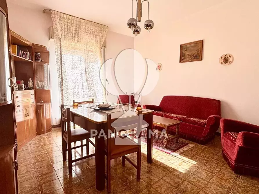 Immagine 1 di Casa trifamiliare in vendita  in Via Sardegna a Alcamo