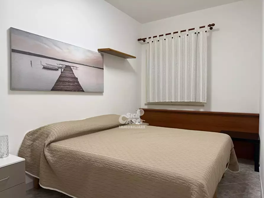 Immagine 12 di Casa trifamiliare in affitto  a Marsala