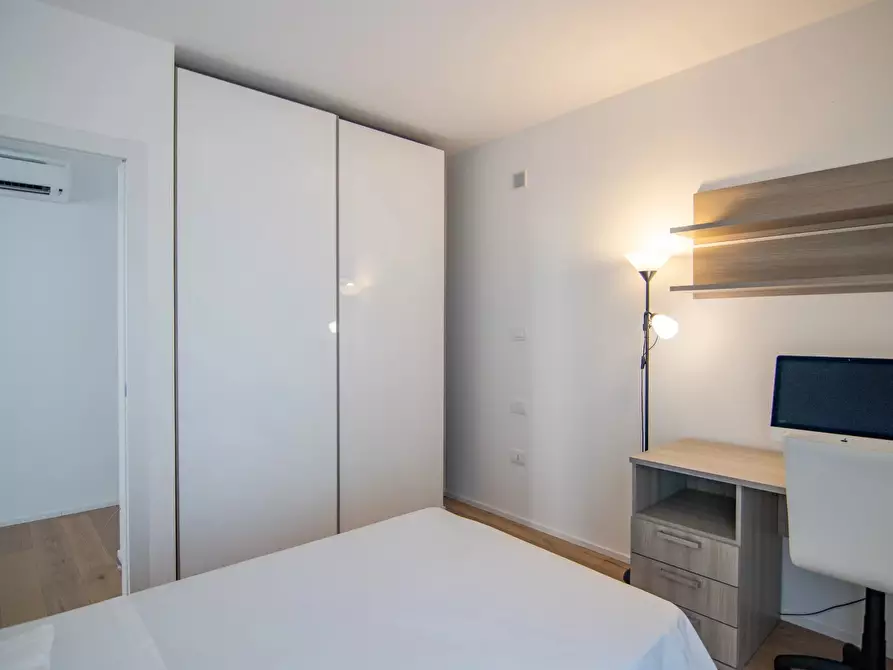 Immagine 36 di Terreno edificabile in vendita  a Padova