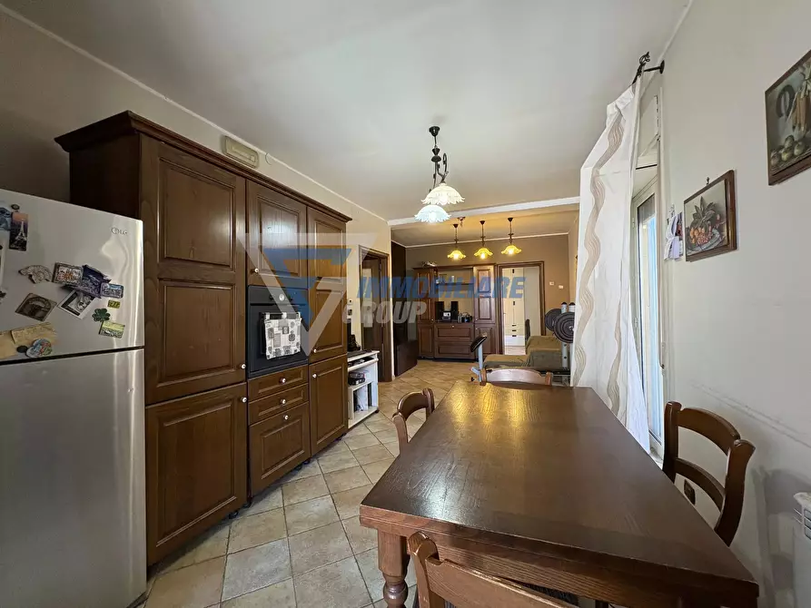 Immagine 4 di Casa trifamiliare in vendita  in Viale Tica a Siracusa