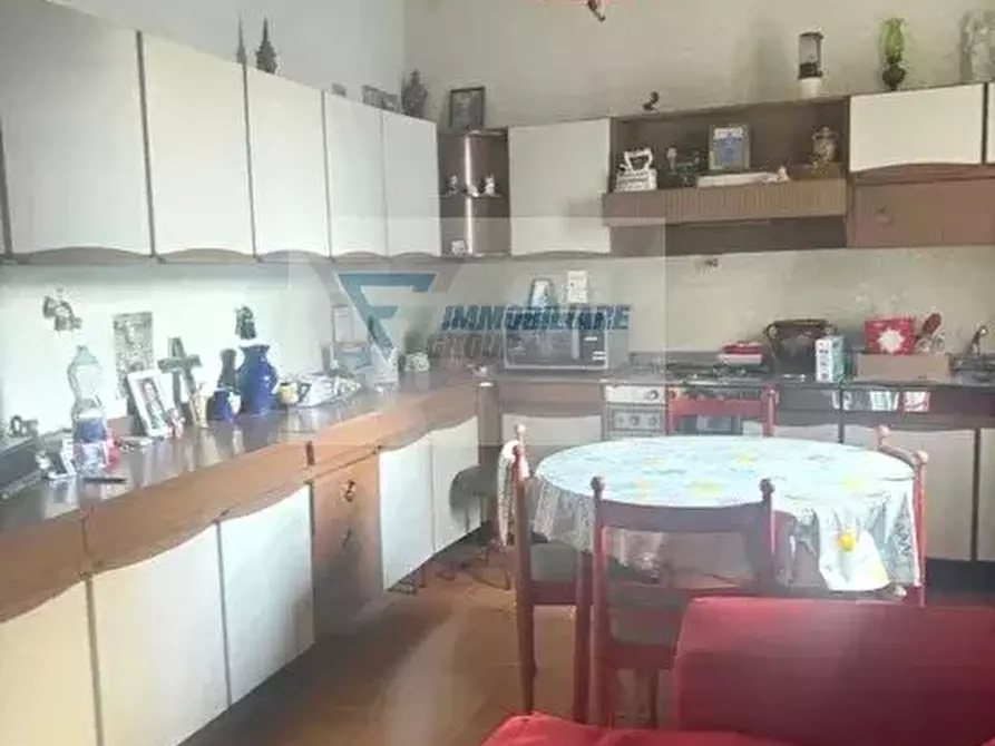 Immagine 1 di Casa trifamiliare in vendita  in Via Bainsizza a Siracusa