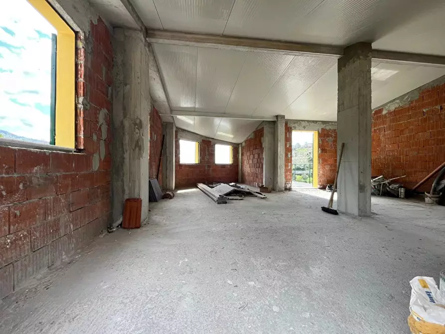 Immagine 3 di Casa trifamiliare in vendita  in Via Comorga Rivarola a Carasco