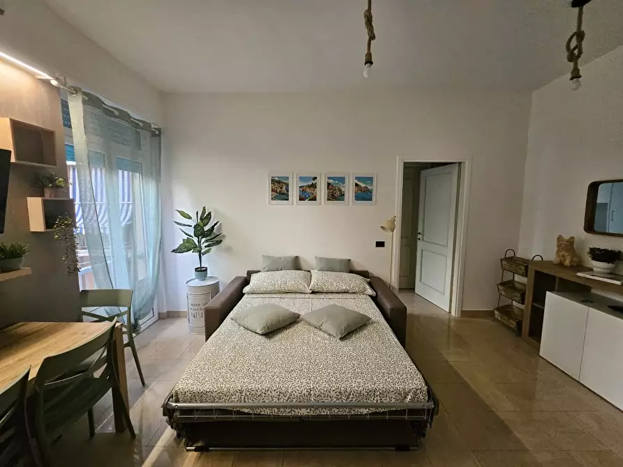 Immagine 13 di Casa trifamiliare in affitto  a Lavagna
