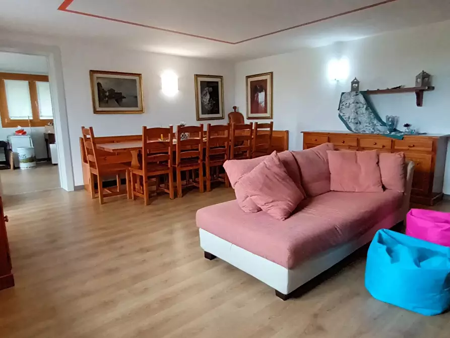 Immagine 53 di Terreno edificabile in vendita  a Refrontolo