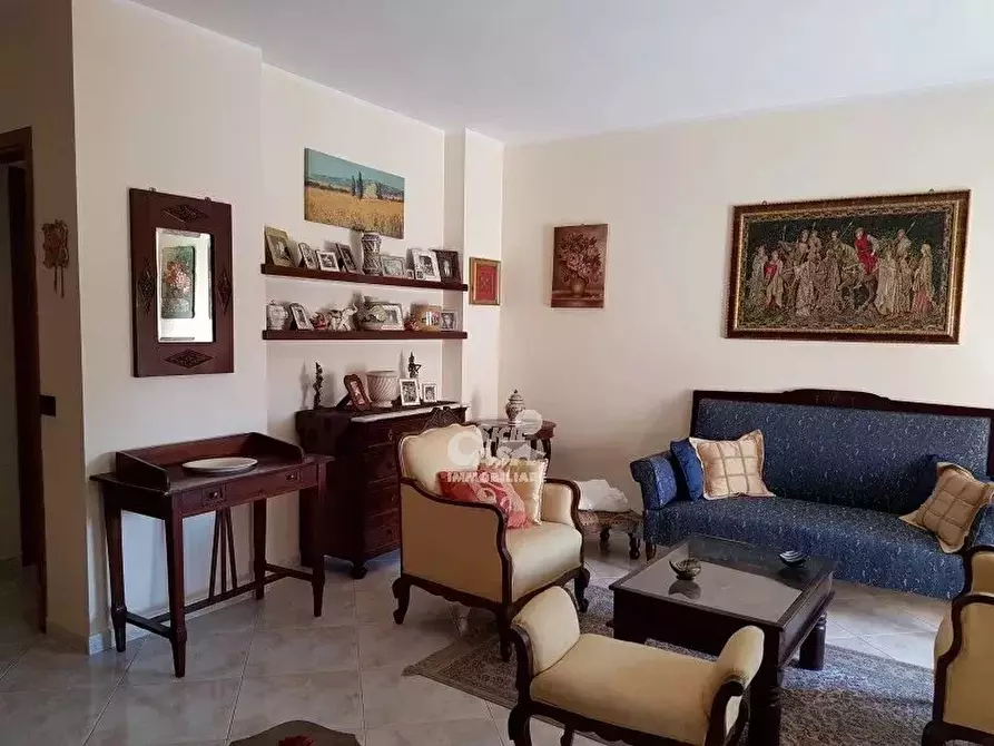 Immagine 6 di Casa trifamiliare in vendita  a Marsala