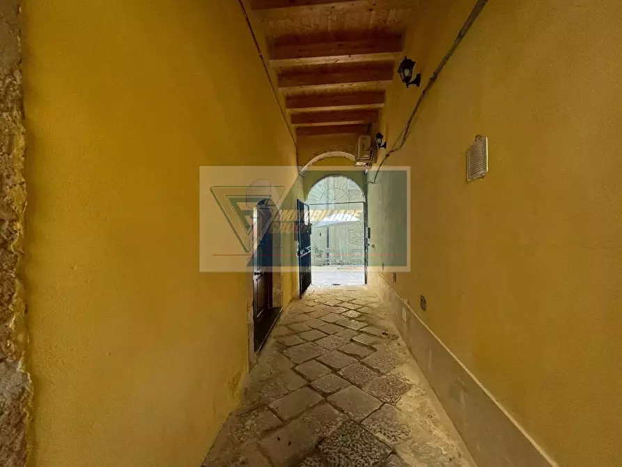 Immagine 9 di Casa trifamiliare in vendita  a Siracusa
