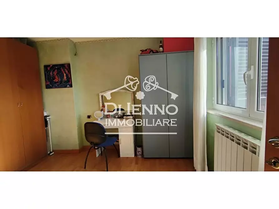 Immagine 25 di Casa trifamiliare in vendita  in Via Mongardino a Roma