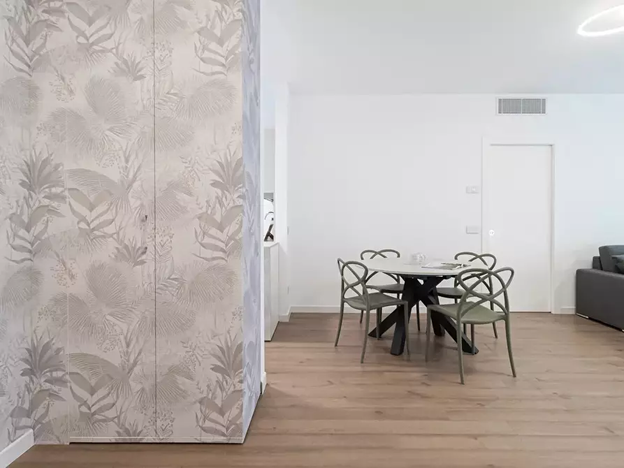 Immagine 46 di Casa trifamiliare in affitto  in Via Ippodromo, 8 a Milano