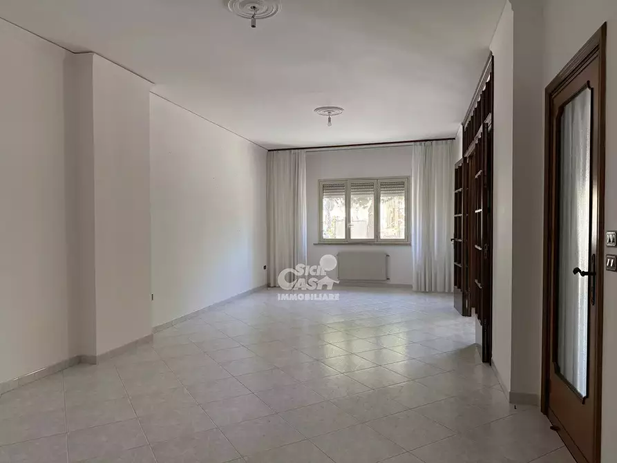 Immagine 6 di Casa trifamiliare in vendita  in PIAZZA MARCONI 41 MARSALA a Marsala