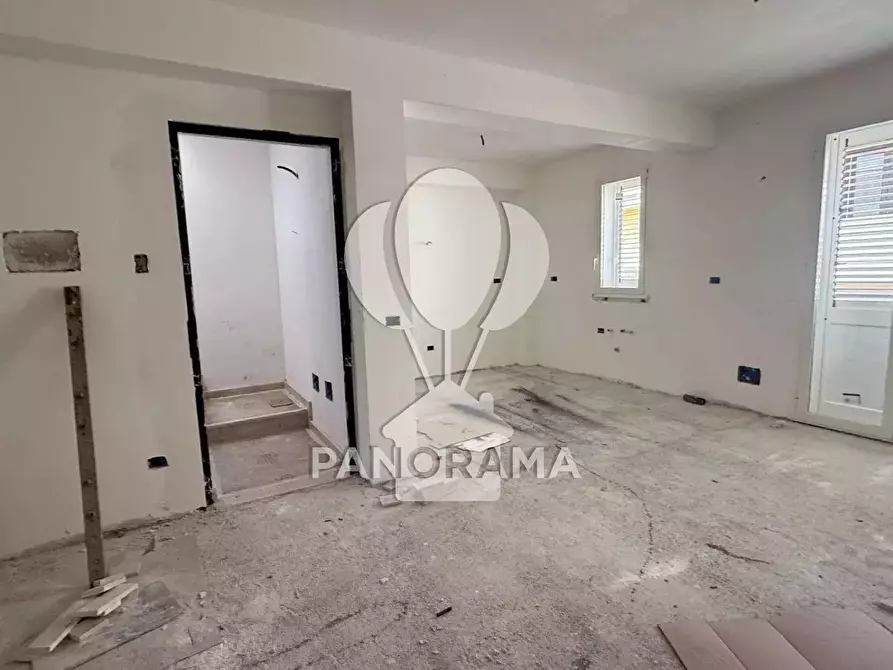 Immagine 13 di Casa trifamiliare in vendita  in Via Colombo a Balestrate