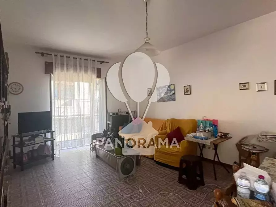 Immagine 3 di Casa trifamiliare in vendita  in Via Kennedy a Balestrate