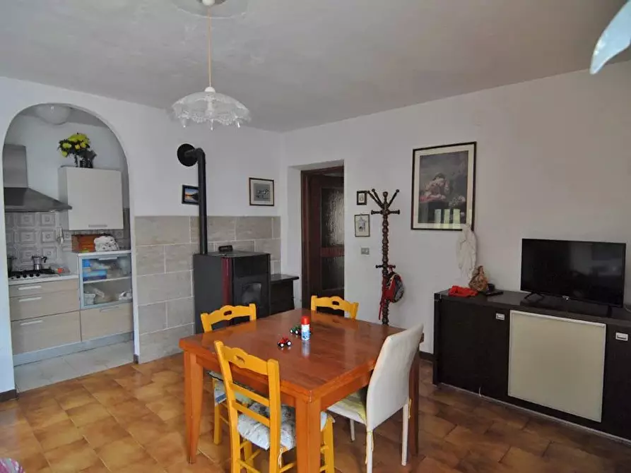 Immagine 9 di Terreno edificabile in vendita  a Bergolo