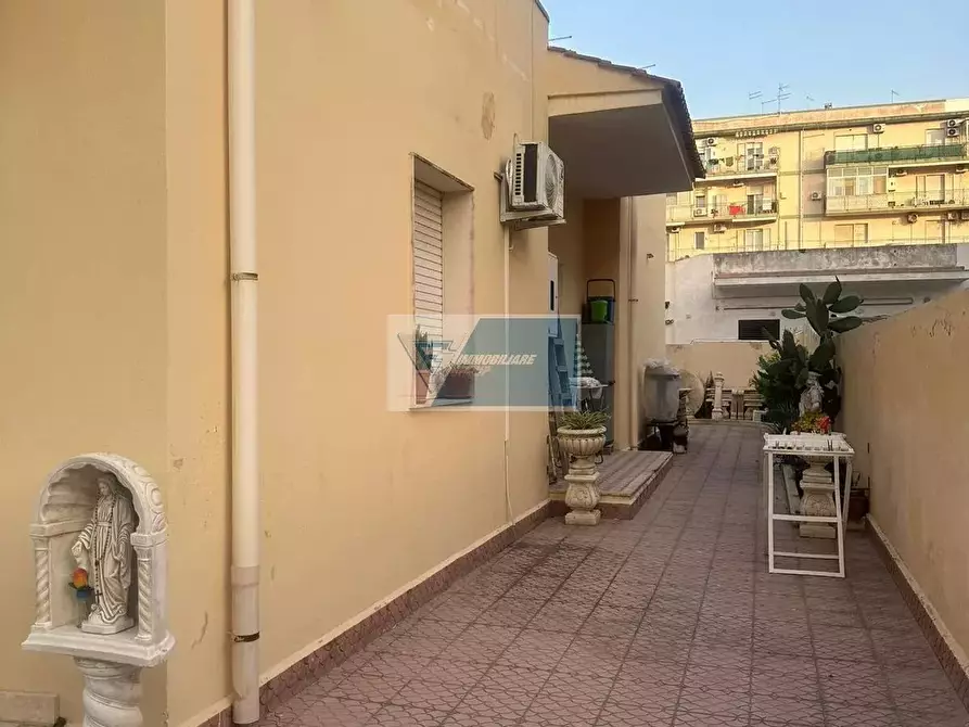 Immagine 1 di Casa trifamiliare in vendita  a Siracusa
