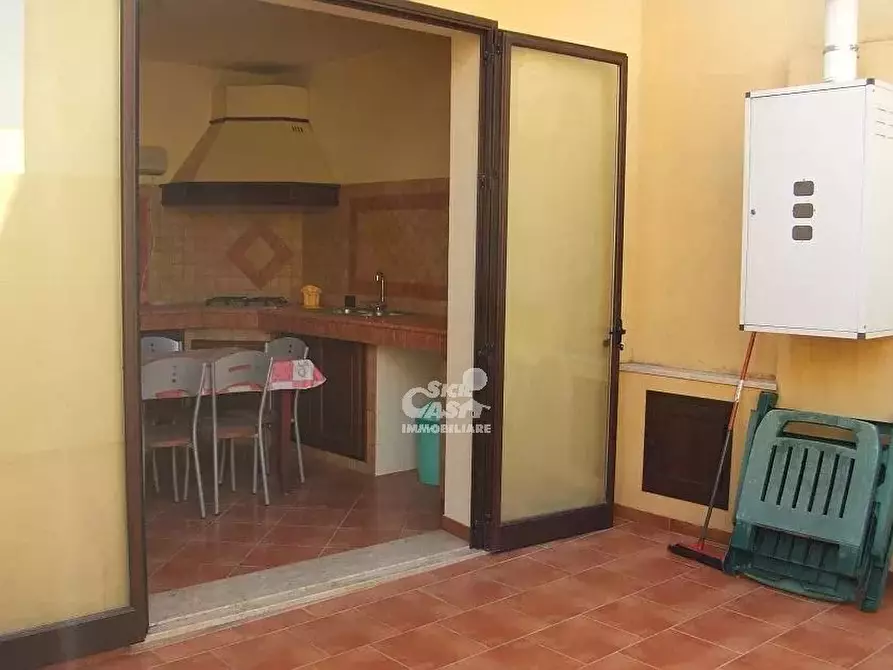 Immagine 3 di Casa trifamiliare in affitto  a Marsala