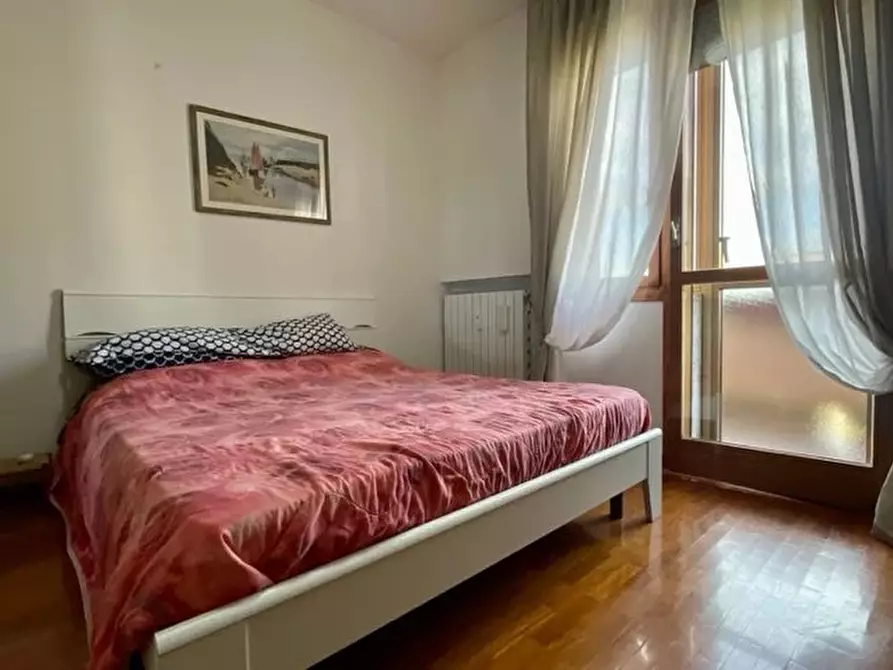 Immagine 8 di Casa trifamiliare in vendita  a Conegliano