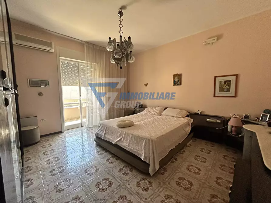 Immagine 4 di Casa trifamiliare in vendita  in Via Cassaro a Siracusa