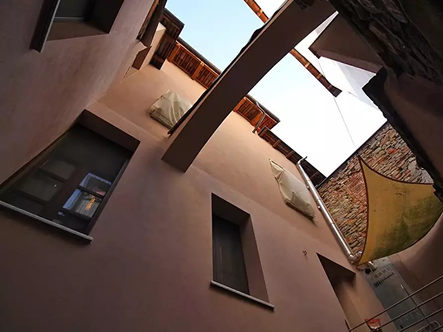 Immagine 9 di Casa trifamiliare in vendita  a Dogliani