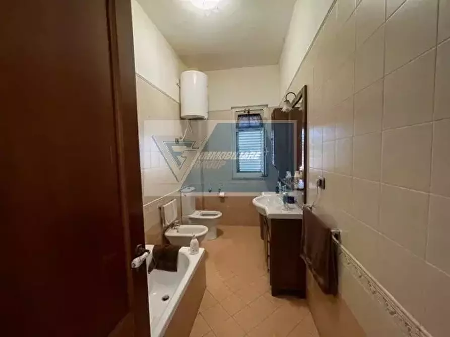 Immagine 37 di Casa trifamiliare in vendita  in Via Brancati a Buccheri