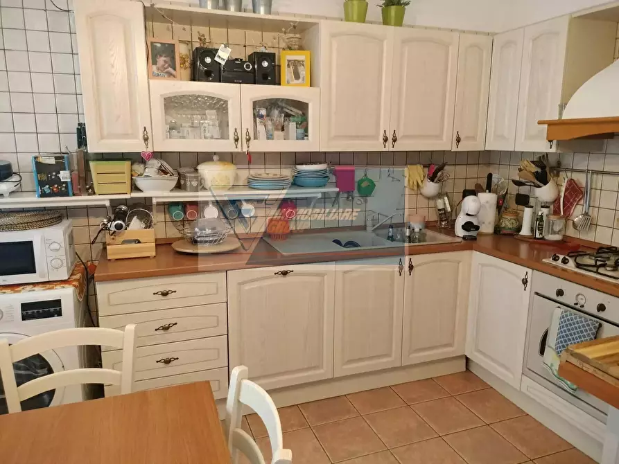 Immagine 9 di Casa trifamiliare in vendita  in Via Avola a Siracusa