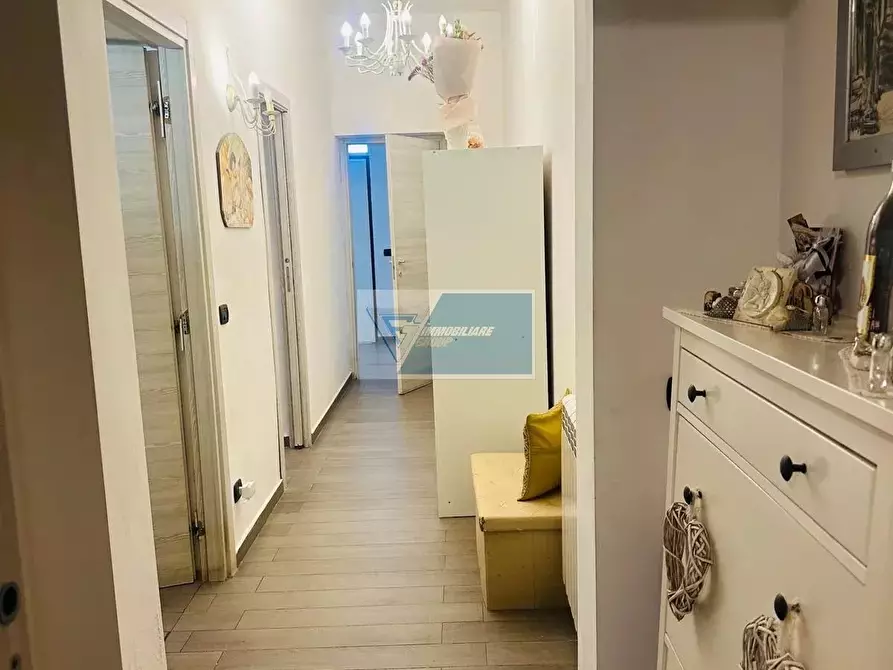 Immagine 9 di Casa trifamiliare in vendita  a Siracusa