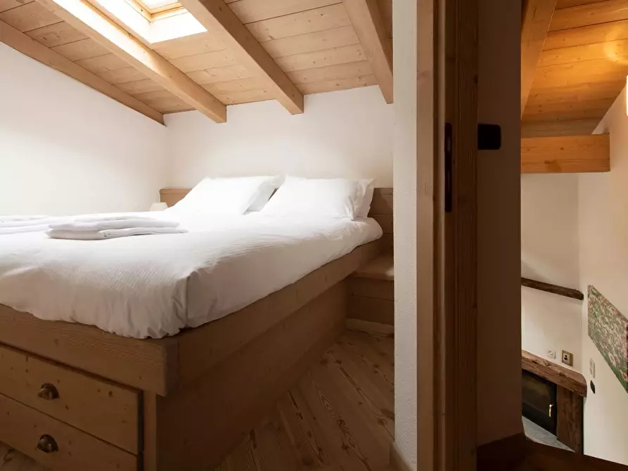 Immagine 19 di Casa trifamiliare in vendita  in Via Roma, 39 a Bormio