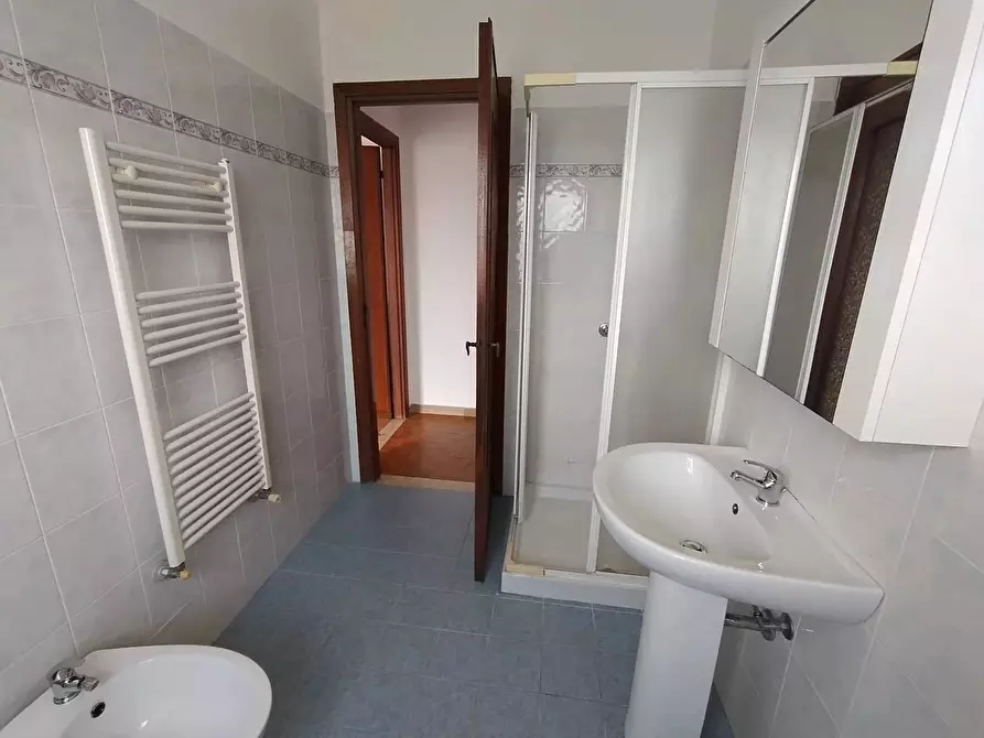 Immagine 10 di Casa trifamiliare in vendita  in Via Luigi Isnardi, 6 a Ventimiglia