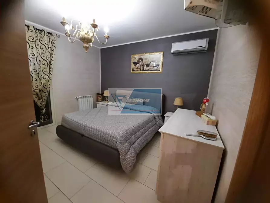 Immagine 14 di Casa trifamiliare in vendita  a Buccheri