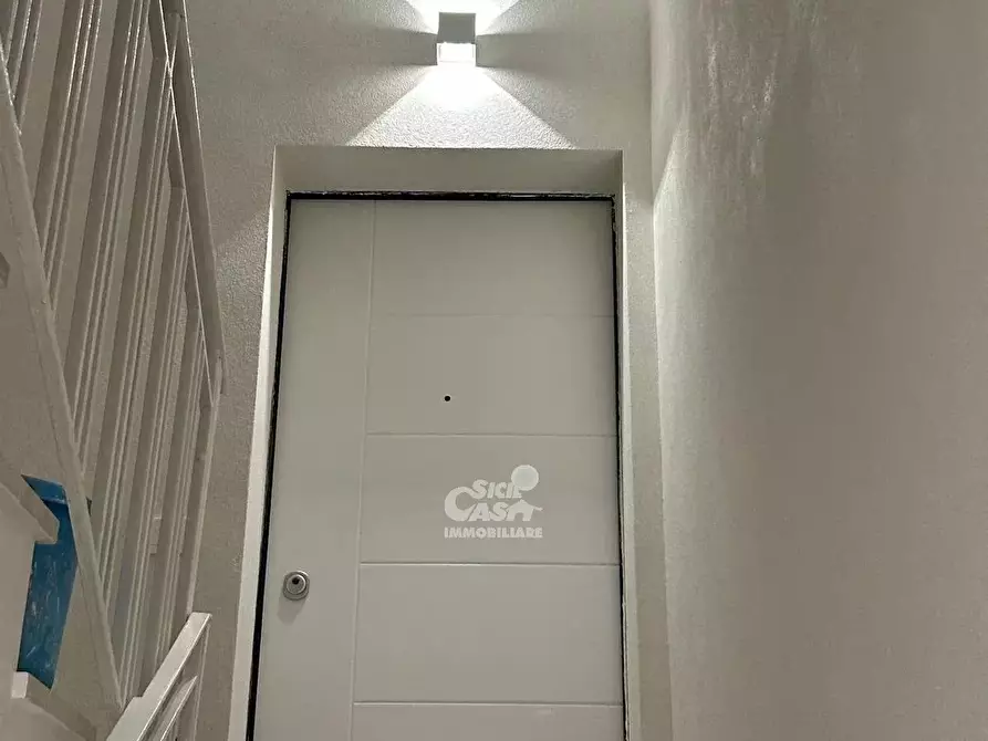 Immagine 39 di Casa trifamiliare in affitto  a Marsala