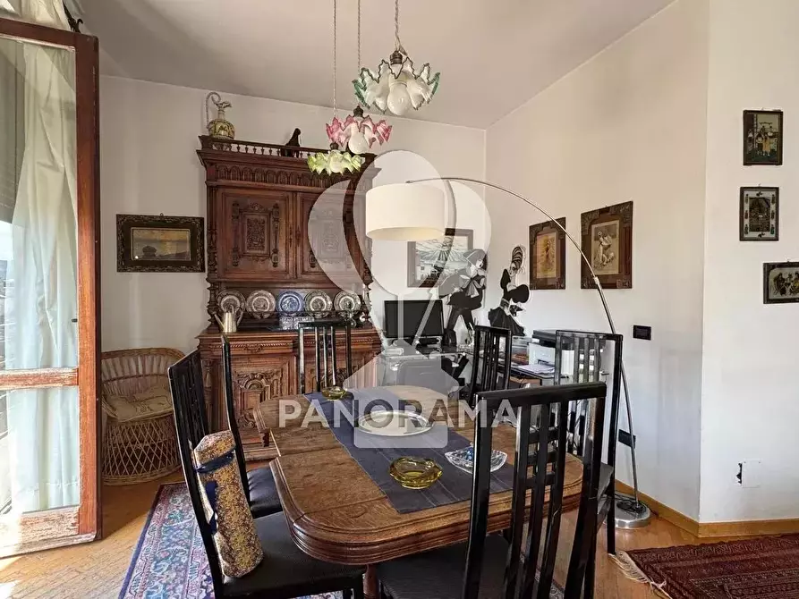 Immagine 4 di Casa trifamiliare in vendita  in Via Edison a Alcamo