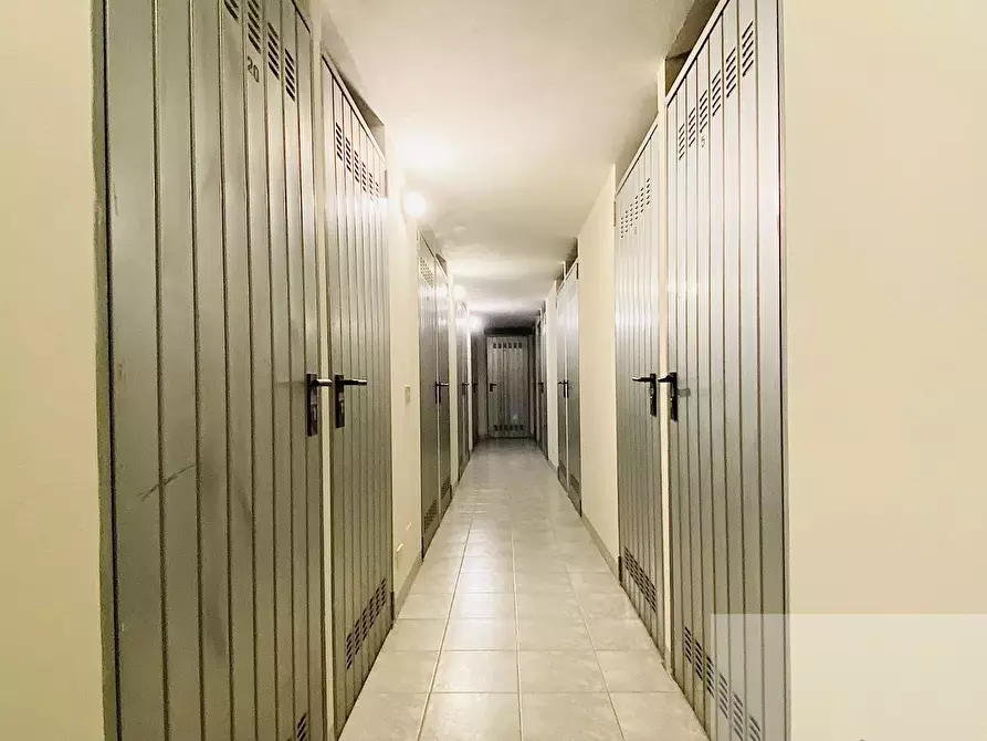 Immagine 17 di Casa trifamiliare in vendita  a Bordighera