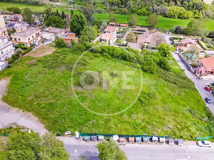 Immagine 1 di Terreno in vendita  in Via Fosso dell'Osa a Roma