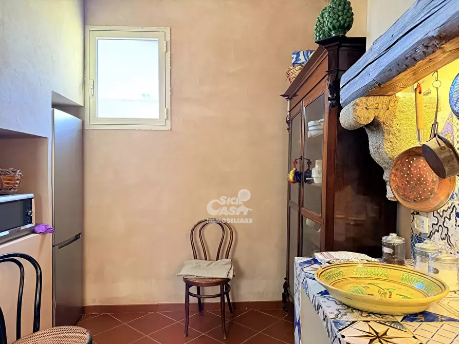 Immagine 10 di Casa trifamiliare in affitto  a Marsala