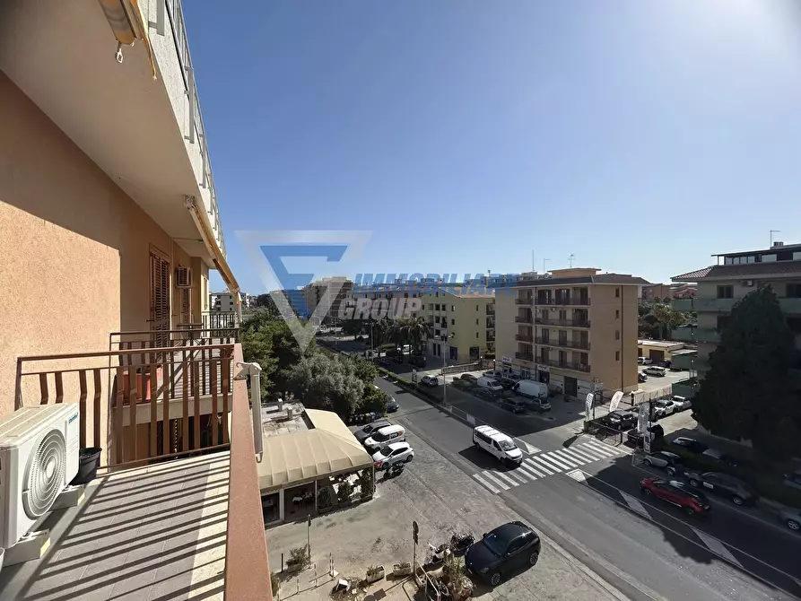 Immagine 17 di Casa trifamiliare in vendita  in Viale Scala Greca a Siracusa
