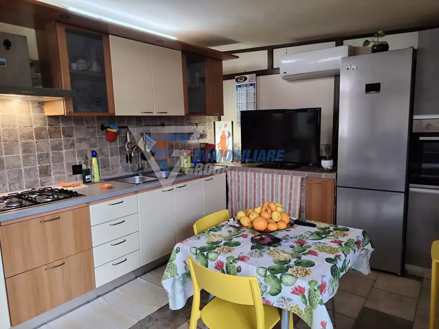 Immagine 4 di Casa trifamiliare in vendita  in Via Eumelo a Siracusa