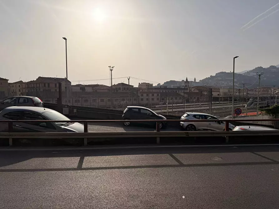 Immagine 7 di Appartamento in affitto  a Ventimiglia