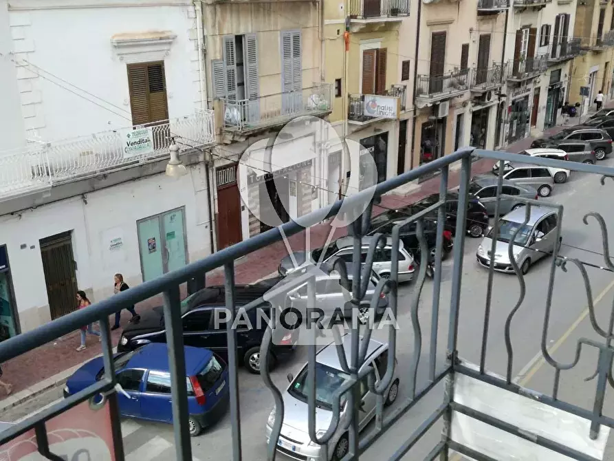 Immagine 18 di Castello in vendita  in 260 Corso VI Aprile, a Alcamo