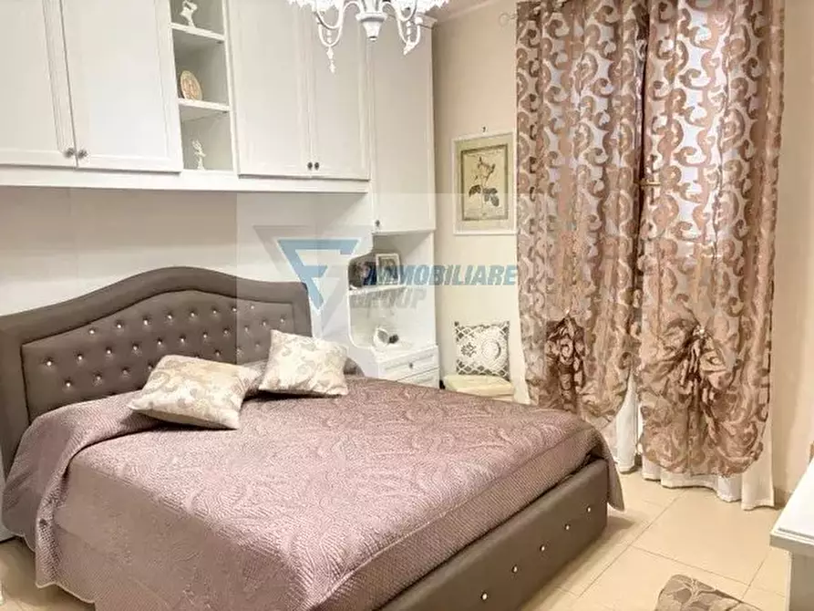 Immagine 35 di Casa trifamiliare in vendita  in Via Brancati a Buccheri